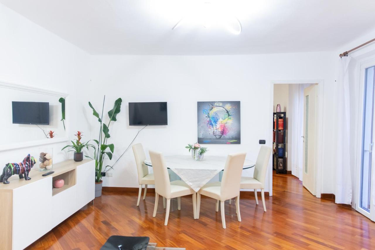 One-Bedroom Apartment,1367355242:JPEG
